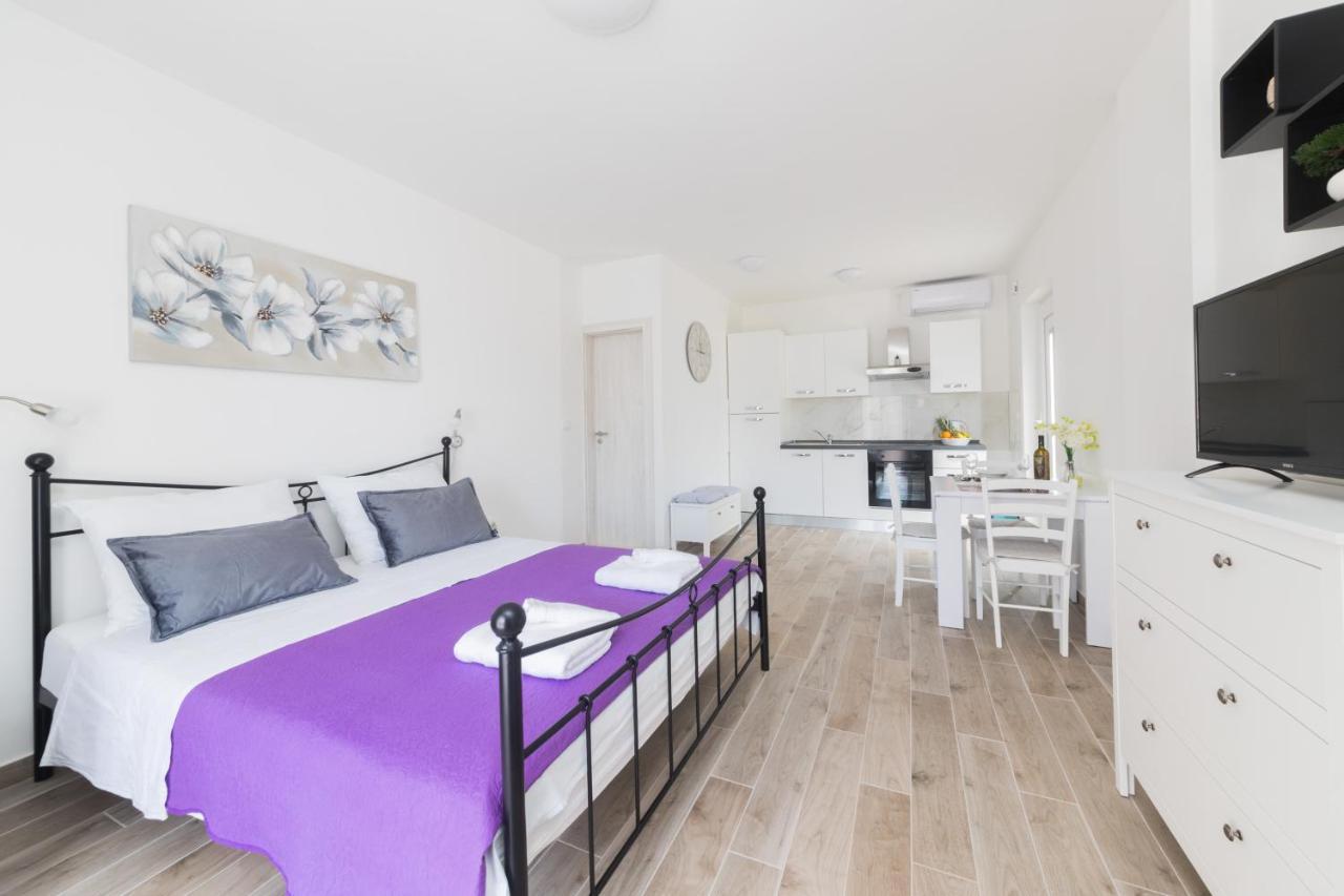 Agava Apartment Ugljan Ngoại thất bức ảnh