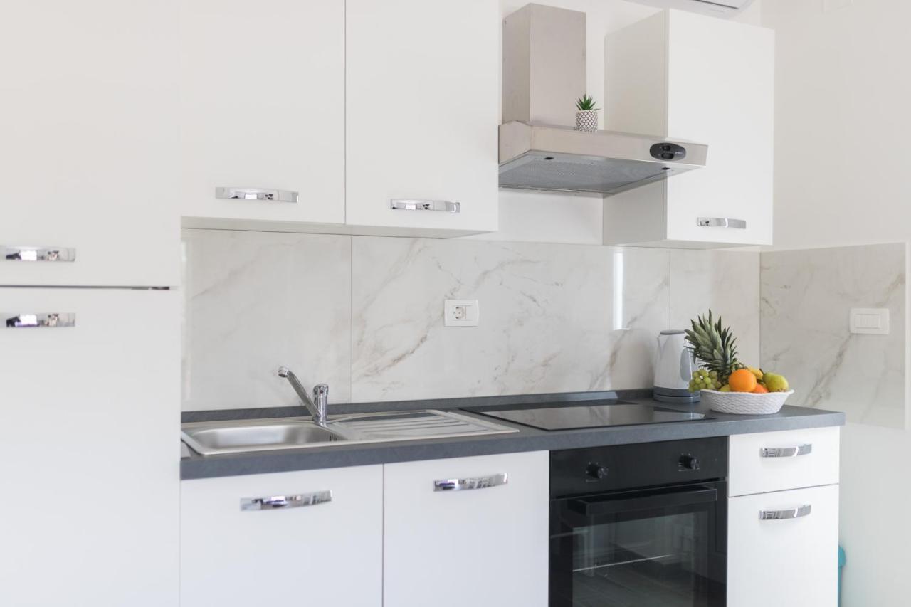Agava Apartment Ugljan Ngoại thất bức ảnh