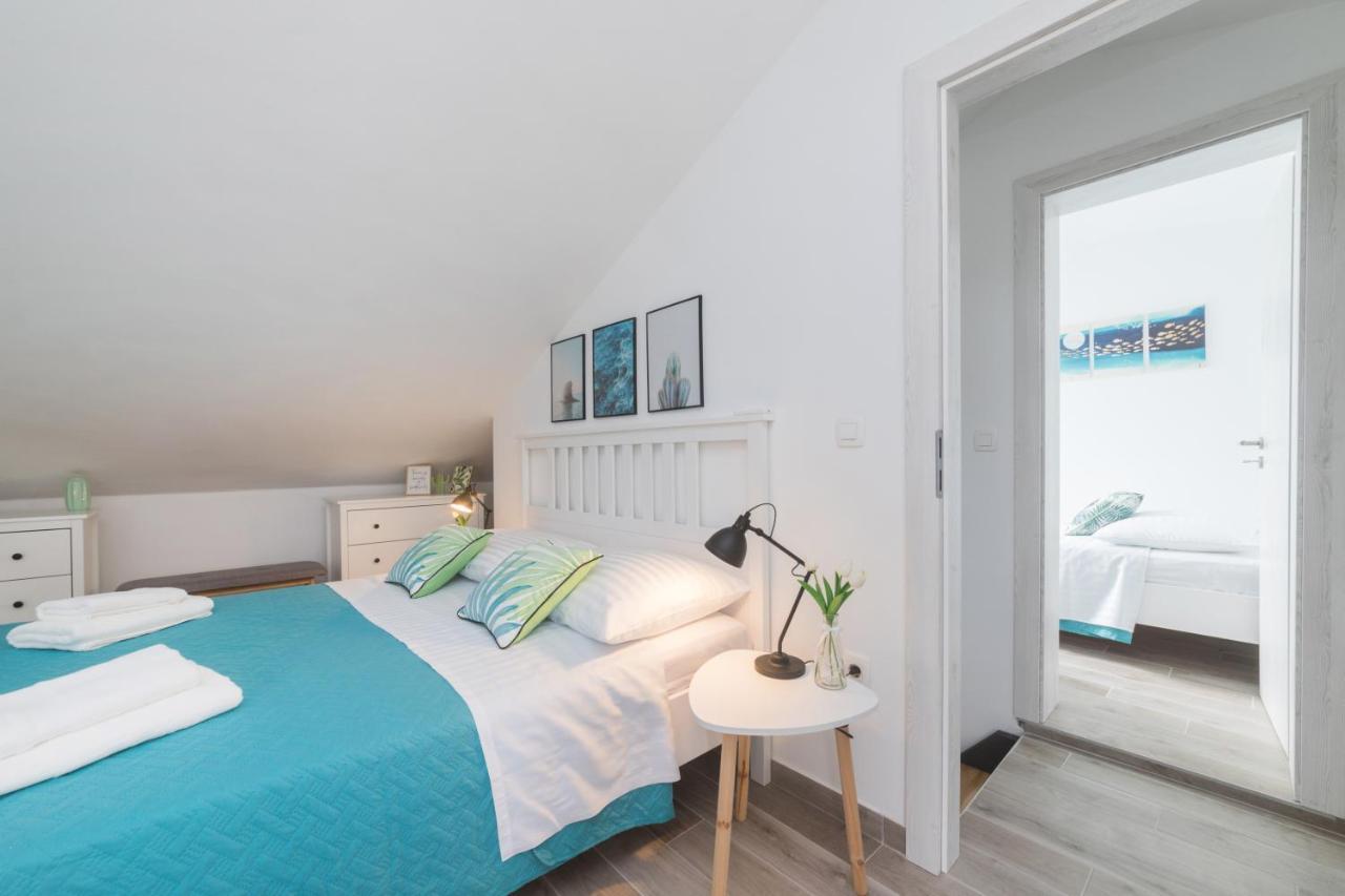 Agava Apartment Ugljan Ngoại thất bức ảnh