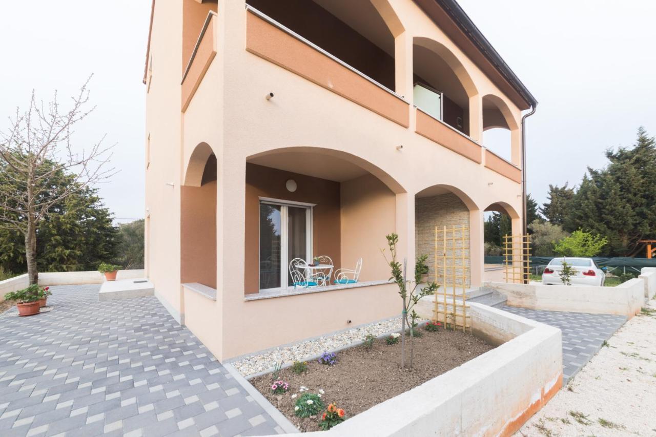 Agava Apartment Ugljan Ngoại thất bức ảnh